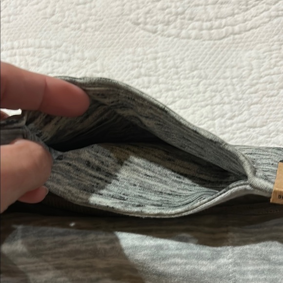 PINK Victoria's Secret Gray Marled Leggings Varsity High Waist Winter. Large NWT - Picture 6 of 7